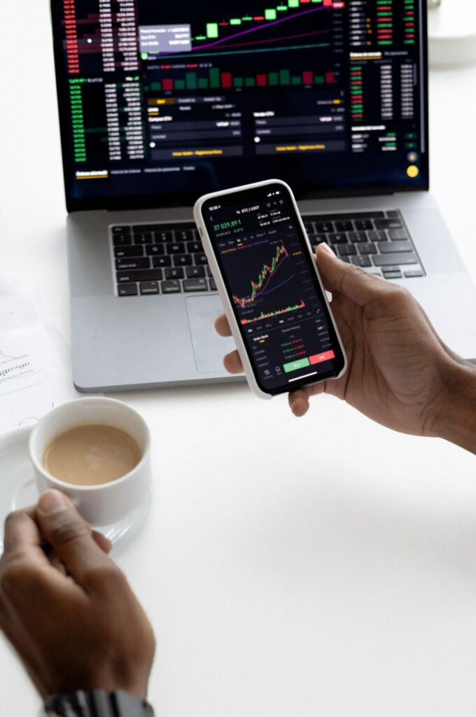 Finanza digitale e tecnologia in contesto editoriale